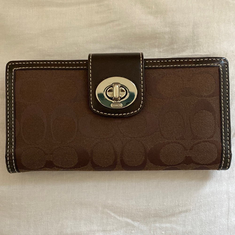 Coach wallet!